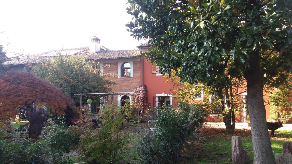 Il Pettirosso B&B Certosa di Pavia Exterior foto